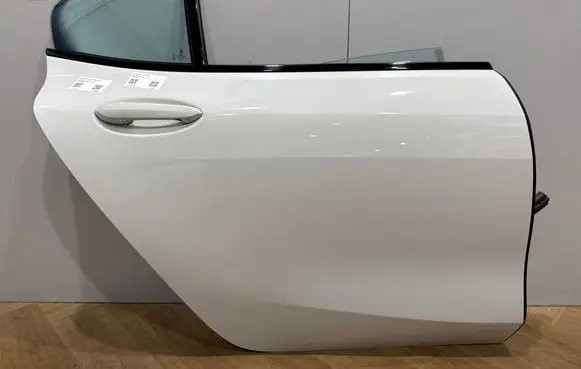 BMW 8 G16 Rear door