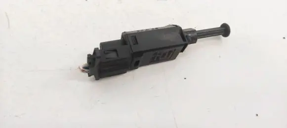 Volkswagen Golf IV Brake pedal sensor switch 1H0927189D