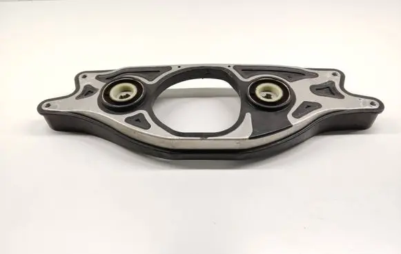 Mercedes-Benz C W206 Rear differential/diff mount bracket A2063520000