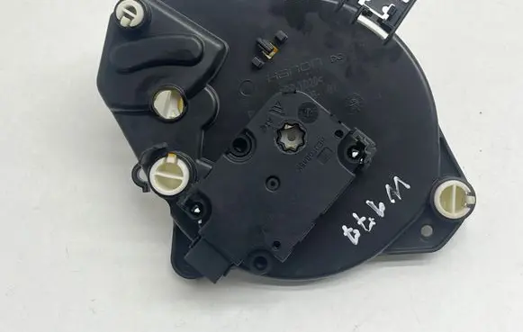 Mercedes-Benz A W177 Air flap motor/actuator A0999063502 3019191M0