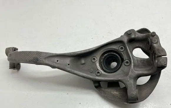Porsche Macan (95B) Front wheel hub 95B407254