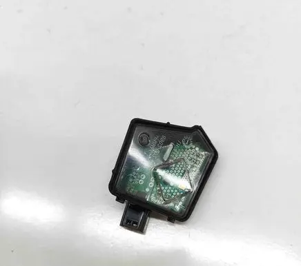 Jeep Avenger Other devices 8902600