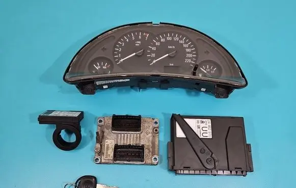Opel Corsa C Engine control unit/module ECU 0261206072 IMPRK1516267