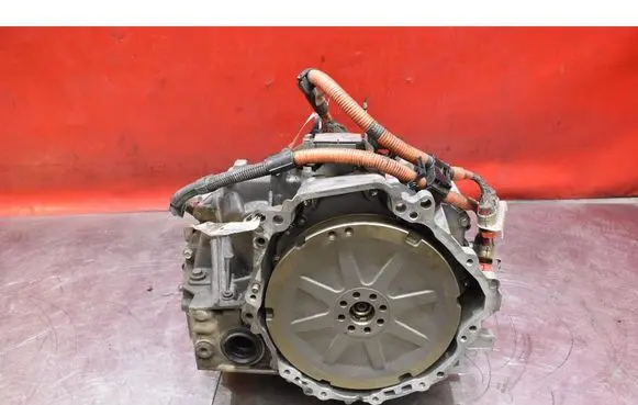 BMW 2 Active Tourer U06 Manual 6 speed gearbox P8380311