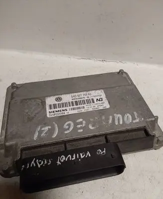 Volkswagen Touareg I Transfer box differential control unit 0AD927755AJ 5WP22084