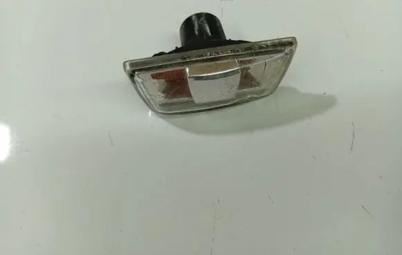 Opel Corsa D Front fender indicator light 