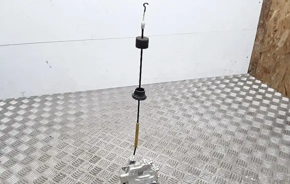 Audi A4 S4 B8 8K Front door lock 8j2837015c