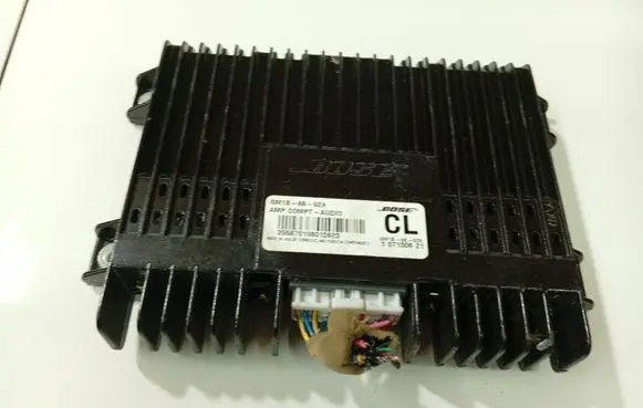 Mazda 6 Sound amplifier GM1B6692X