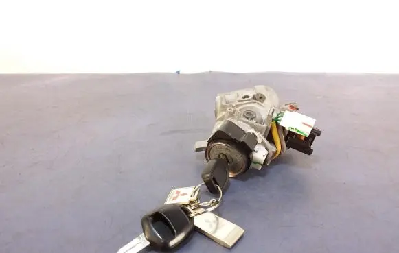 Mitsubishi Space Star Ignition lock 