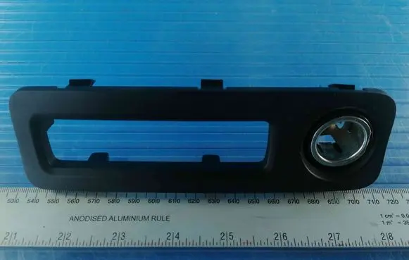 Hyundai i20 (PB PBT) 12 V Socket (front) 