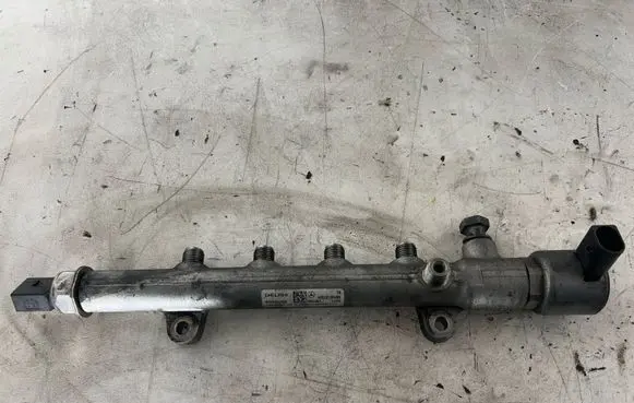 Mercedes-Benz C W204 Fuel main line pipe A6510700495 R9144Z240A 1006190837203