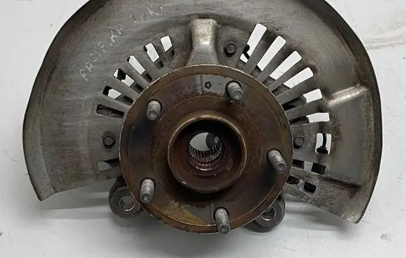 Chrysler Pacifica Front wheel hub 68189019AC