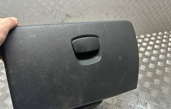 Dacia Lodgy Glove box