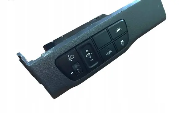 Hyundai Ioniq Tailgate/trunk/boot open switch 93700G7AB0