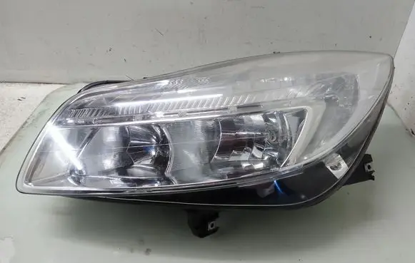 Opel Insignia A Headlight/headlamp 