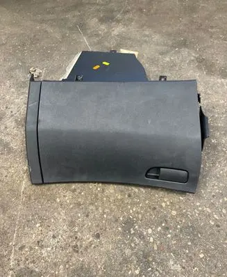 Honda Civic Glove box 77500