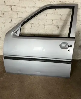 Nissan Terrano Door (2 Door Coupe) 