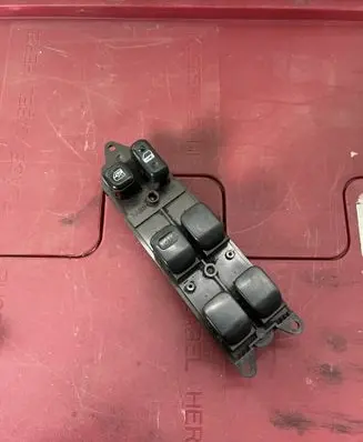Lexus IS 200-300 Electric window control switch 8404053020 514374000