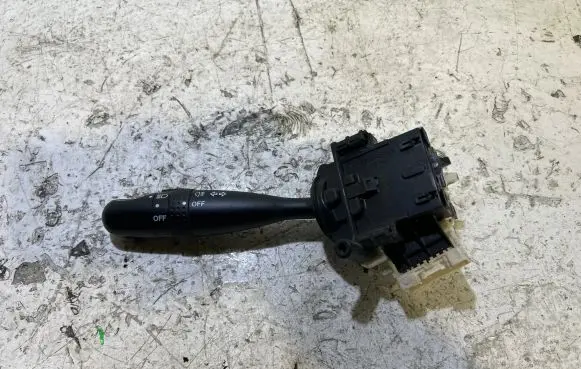 Suzuki Grand Vitara II Indicator stalk 173744