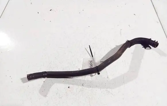 Toyota Auris 150 Engine coolant pipe/hose