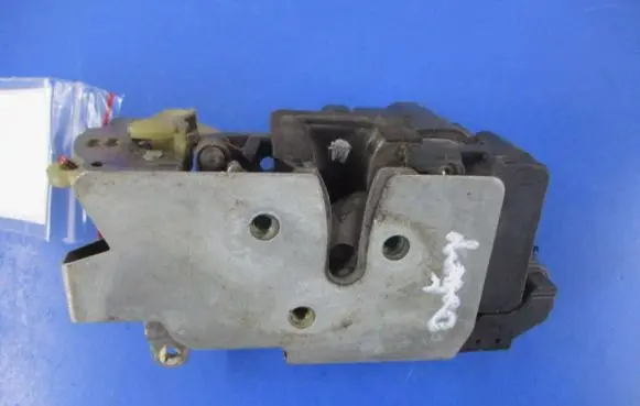 Fiat Bravo - Brava Front door lock 16630254