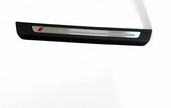 Audi Q7 4M Rear sill trim cover 4M0853374A 4M0853374
