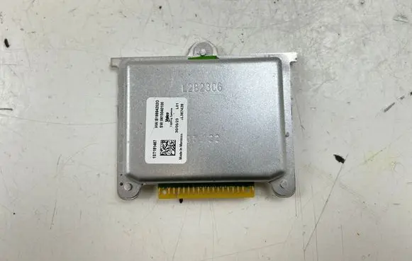 Opel Mokka B LED ballast control module 0615040100