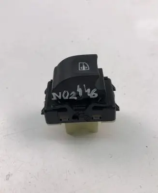 Renault Captur Electric window control switch 254218614R
