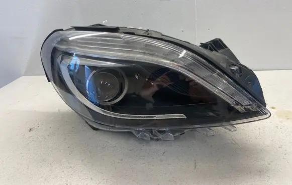 Mercedes-Benz B W246 W242 Headlight/headlamp A2468207861 030127128207 LE10A6229