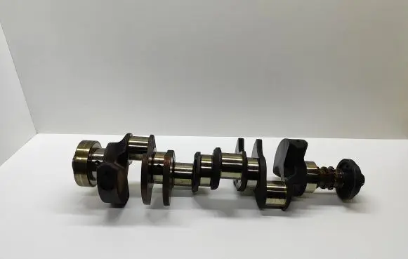BMW 5 E60 E61 Crankshaft 7504389 7510627