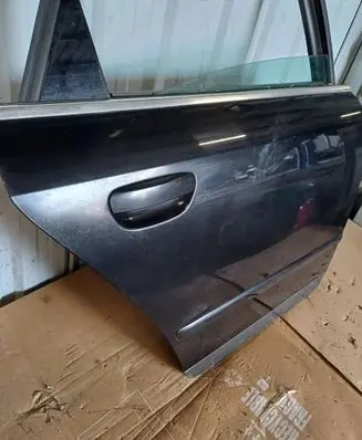 Audi A4 S4 B6 8E 8H Rear door