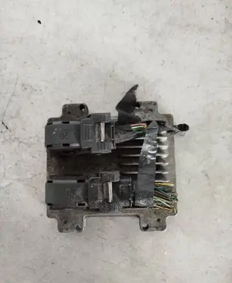 Opel Corsa C Engine control unit/module 55590540