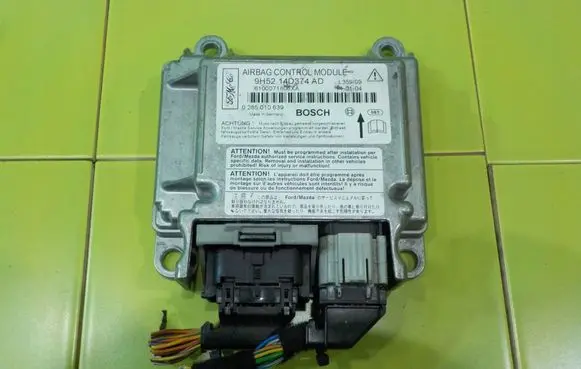 Land Rover Freelander 2 - LR2 Airbag control unit/module 9H5214D374AD XP287