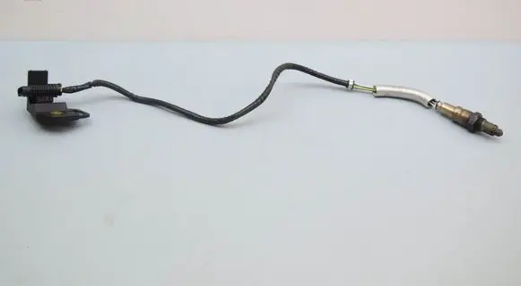 BMW X1 U11 Lambda probe sensor 8686977