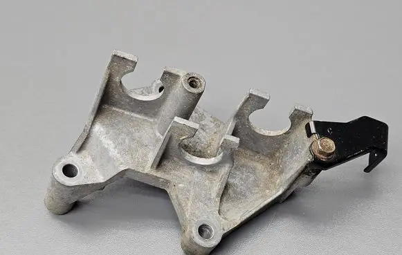 Honda Accord Gear shift cable bracket 