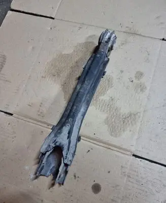 Mercedes-Benz E W212 Rear upper control arm/wishbone A2043521488