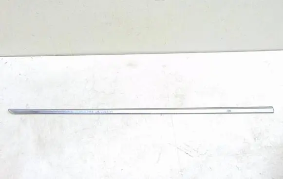 Nissan Pulsar Front door trim (molding) KE6053Z020XX