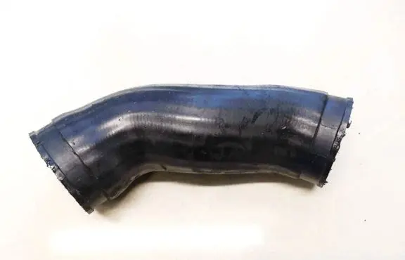 BMW 5 E39 Intercooler hose/pipe 11612249669