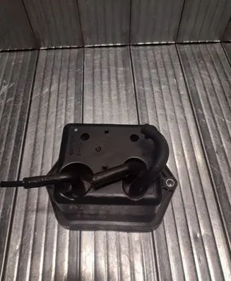 Vacuum air tank
