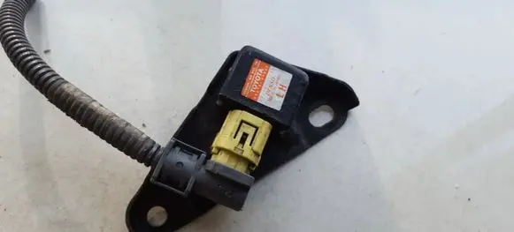 Toyota Prius (XW20) Airbag deployment crash/impact sensor 8917447040 89174-47040
