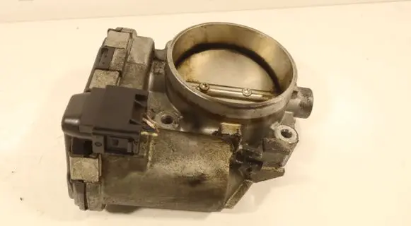 Mercedes-Benz CLS C219 Throttle body valve A1131410125