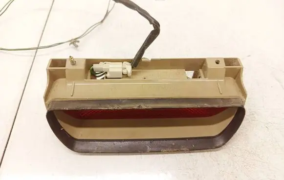 Nissan Terrano Third/center stoplight 265900F000