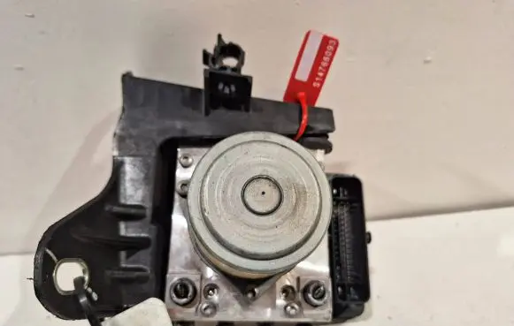 Fiat 500X ABS Pump 52043053