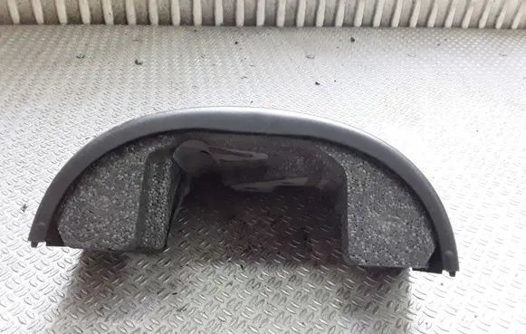 Steering wheel column trim