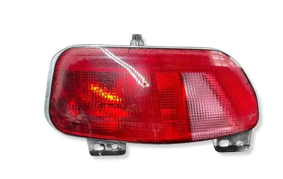 Citroen C4 II Picasso Rear fog light 184182