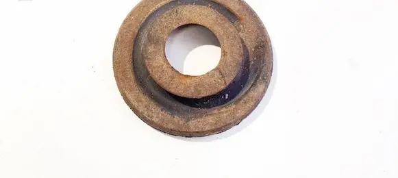 Volkswagen Touran I Front coil spring rubber mount 1k0512149b