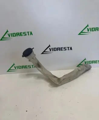 Peugeot 2008 I Window washer liquid tank fill tube 