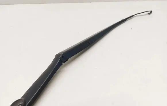 KIA Sportage Front wiper blade arm