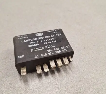 Saab 900 Light relay 9564139 00471109 56L58R54C1