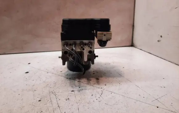 Toyota RAV 4 (XA30) ABS Pump 8954142250 4454042120 1338008360